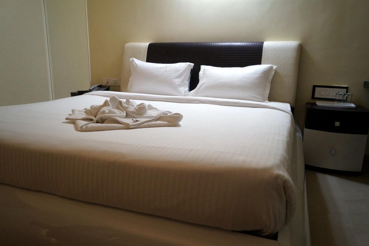 Hotel Silver Arcade Māldah 外观 照片